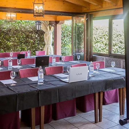 Larranaga Hotel *