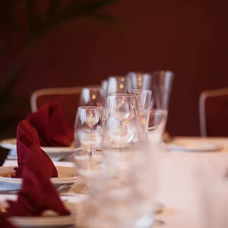 Hotel Larranaga